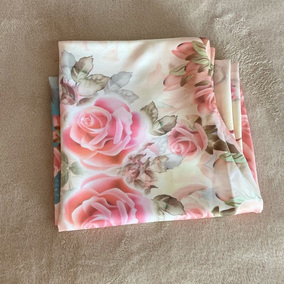 Fashion to Figure Floral Pencil Shirt - Size 2X - Picture 10 of 11